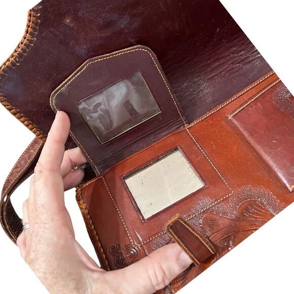 Vintage Hand Tooled Raised Flower Leather Purse Boho 70's Festival Hippy - Picture 5 of 16